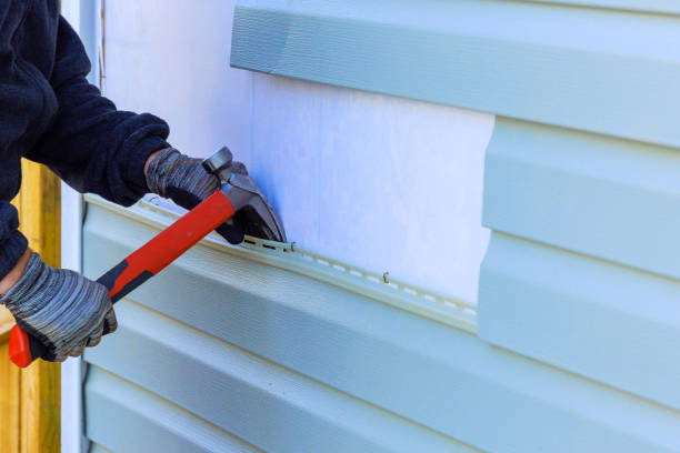 Reliable Siding Replacement contractor in Manitou Springs, CO by Creative Siding